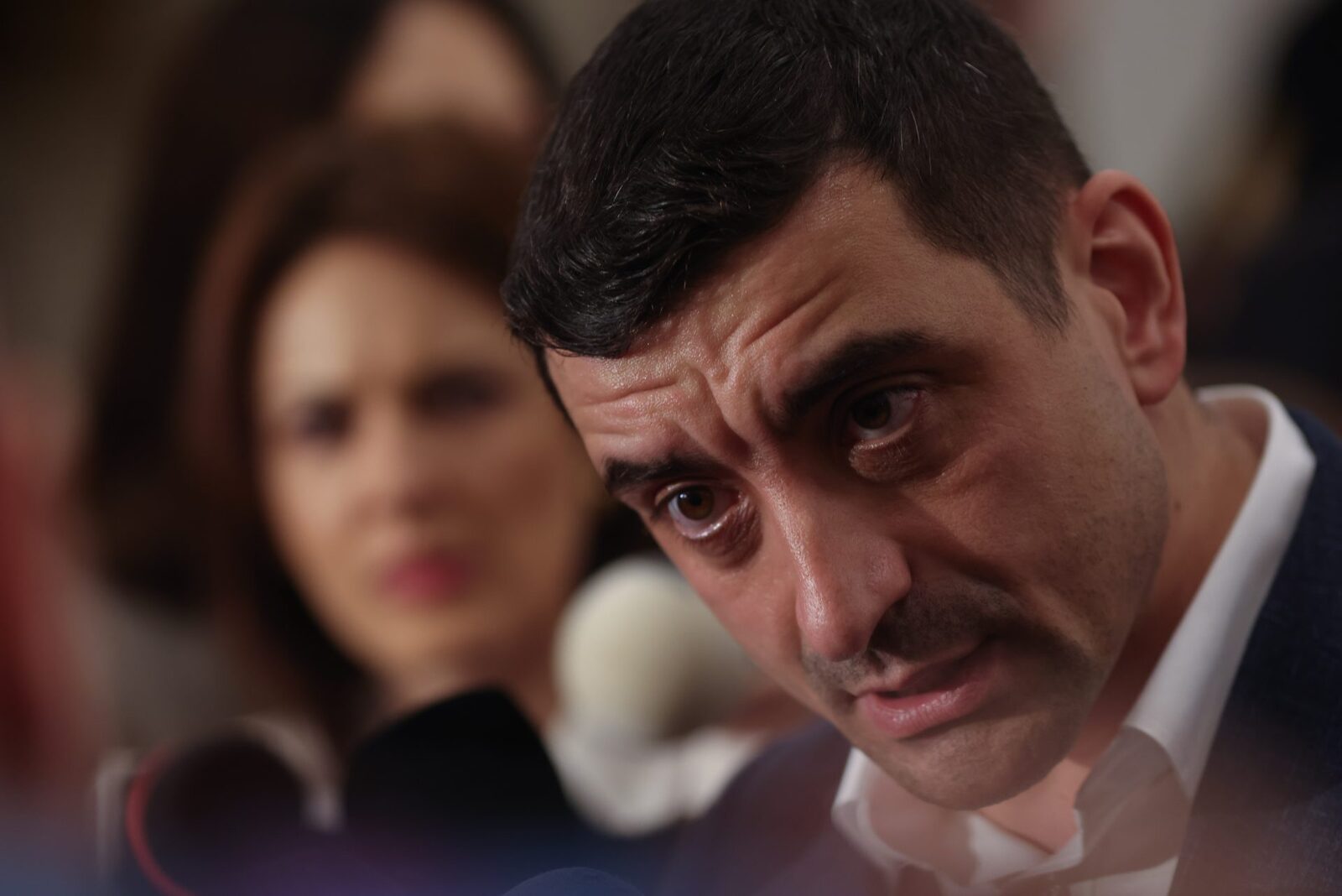 George Simion atacă PSD înainte de moțiunea de cenzură. Șeful AUR acuză fosta Coaliție de „jaf de proporţii gigantice”