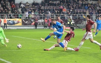 Universitatea Craiova, LIVE pe DGS 1: Echipele intră pe teren la 20:30