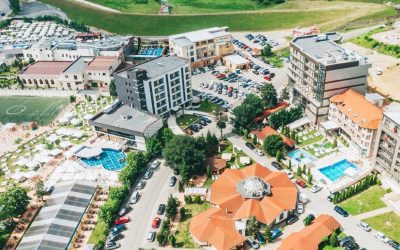 Recesiunea lovește turismul: Hotelurile din Felix și Oradea, GOALE
