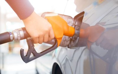 Benzina, mai SCUMPĂ decât motorina: Prețuri record în București, Cluj, Timișoara, Iași, Constanța
