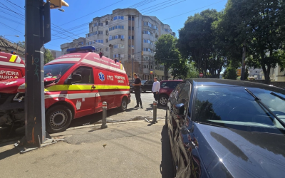 Femeie, salvată de la moarte într-un parc din Craiova
