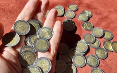 Experții BCE, păcăliți: Nu au putut distinge falsurile de original!