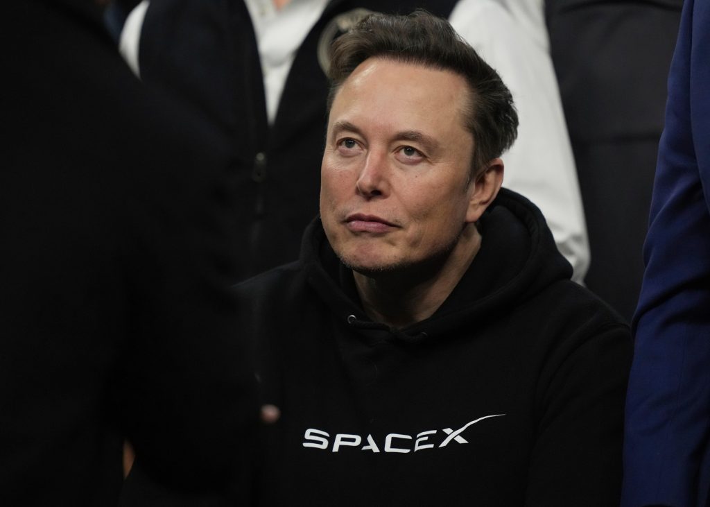 SpaceX: Elon Musk țintește dominația interplanetară. Documente explozive