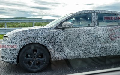 Dacia Striker, văzută pe șoselele din România: Primele imagini!