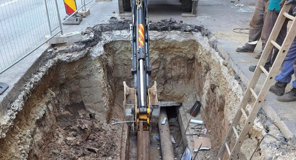 București Fără Apă Caldă: 1.000 de Blocuri Afectate