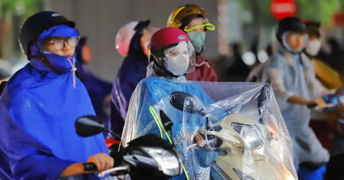 Furtuni violente în Vietnam, temperaturi în scădere