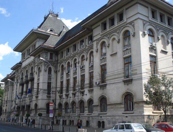 Capitala ia 100 tramvaie și 79 troleibuze noi