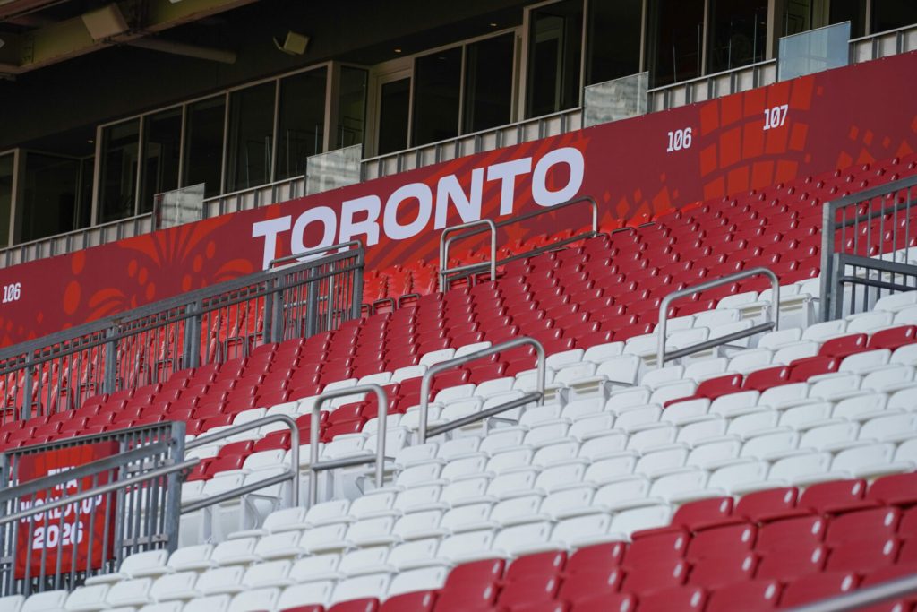 Polițist rănit la Toronto, chiar înainte de Cupa Mondială
