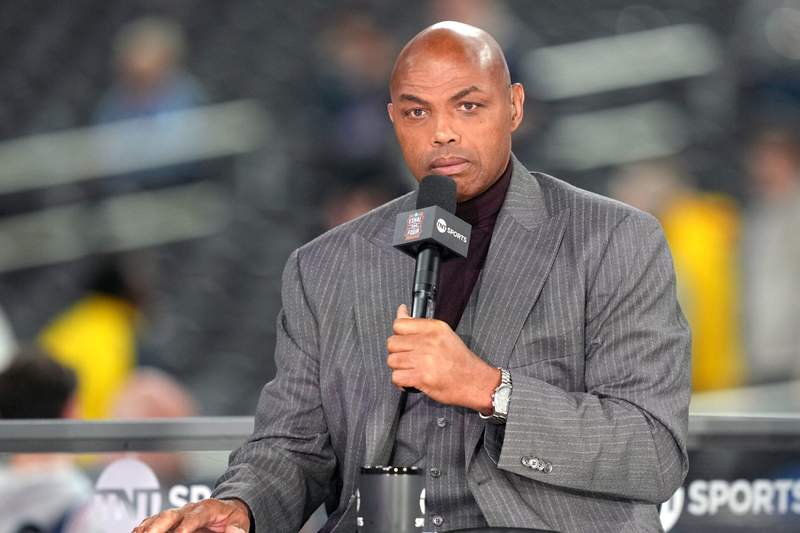 Charles Barkley clarifies ‘dumb basketball’ comment aimed at San Antonio Spurs after NBA Finals error