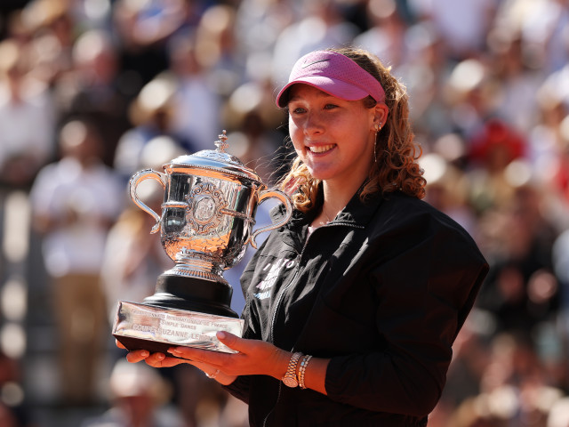 Andreeva, Roland Garros: Imagini de colecție, victorie istorică