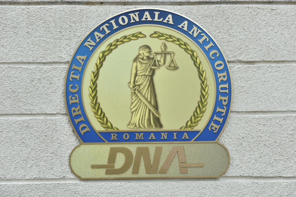 doar salariul depășește 6.000 de euro. Cumul de sporuri de confidențialitate, risc și suprasolicitare neuropsihică