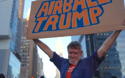 Trump, huiduit de 20.000: Ce a decis fostul președinte