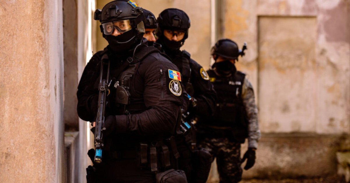 Jupiter 5: 140 mil Lei blocați, 300 dosare, arme confiscate