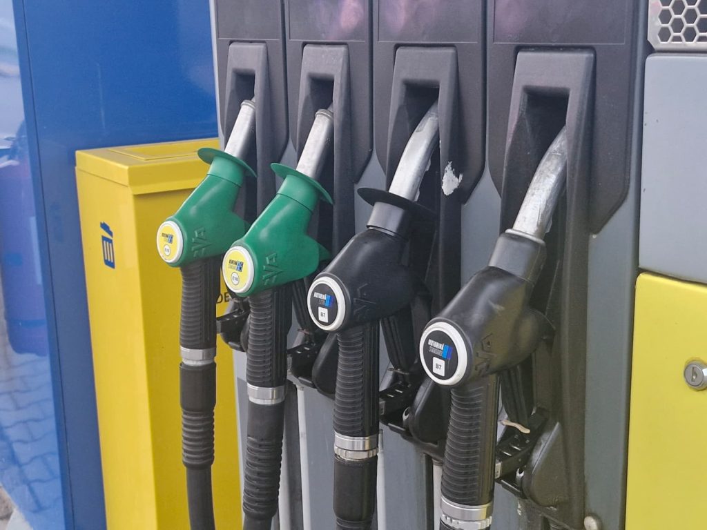 Prețuri carburanți 1 iulie: Cât plătim după criza stârpită?
