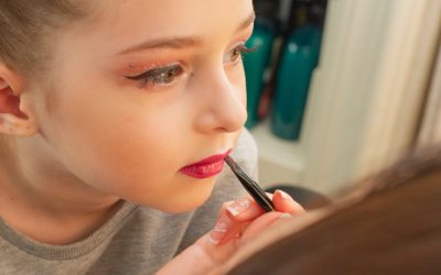 Pici pe TikTok, experții trag semnalul de alarmă: „cosmeticorexia”