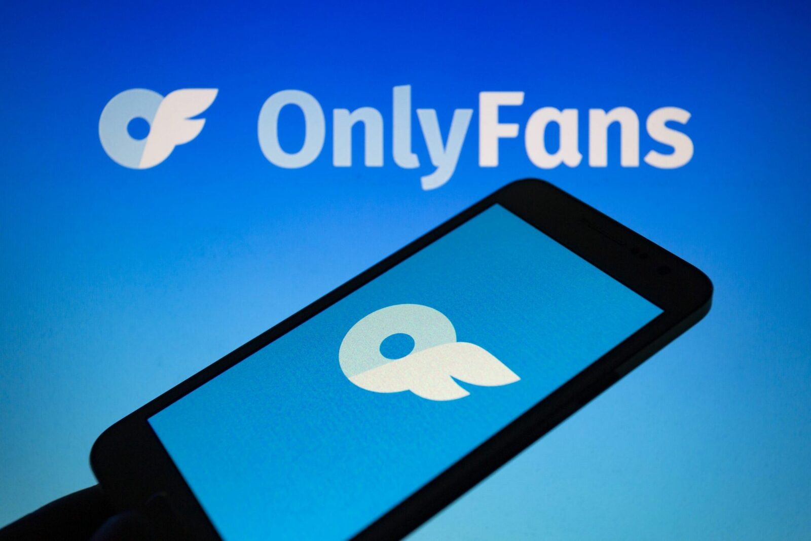 OnlyFans distruge relațiile, SUA online, corpul marfă