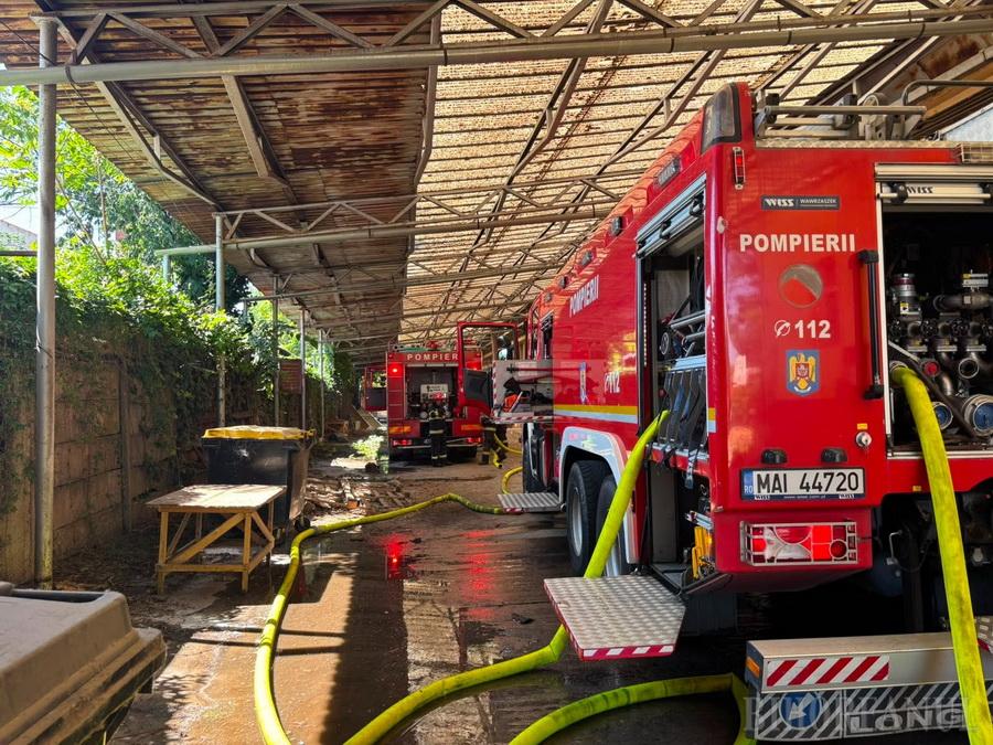 Incendiu hală Războieni Oradea: Cauza principală, elucidată