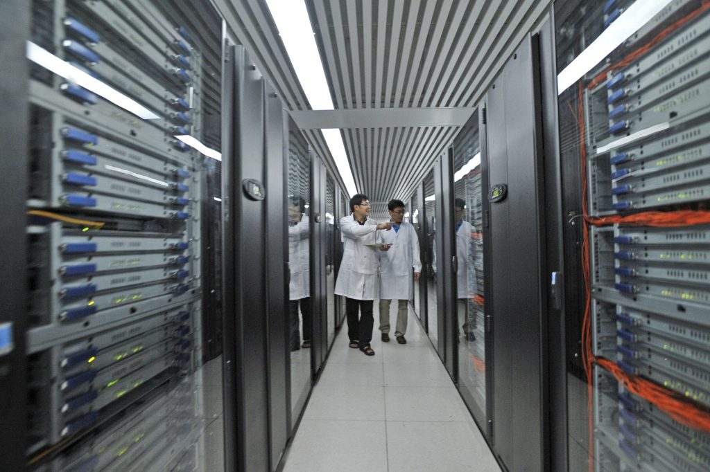 China zdrobește SUA: Supercomputerul nuclear, detronat