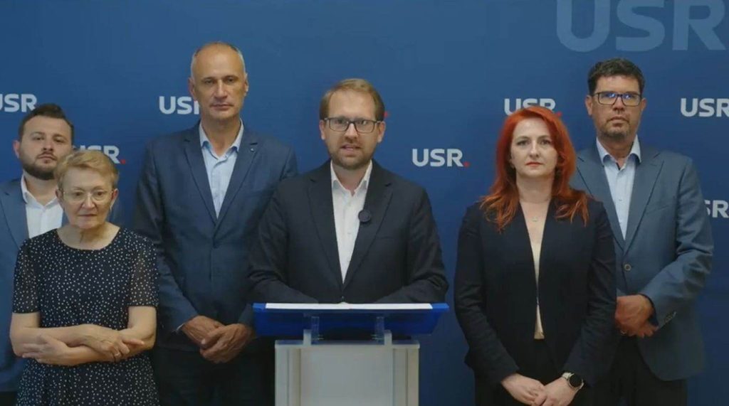 USR susține TVA 9% pentru apartamentele blocate de ANCPI