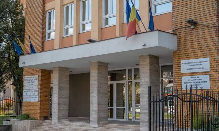 Colegiu din România: 14 ani fără pic de respingere la Bac