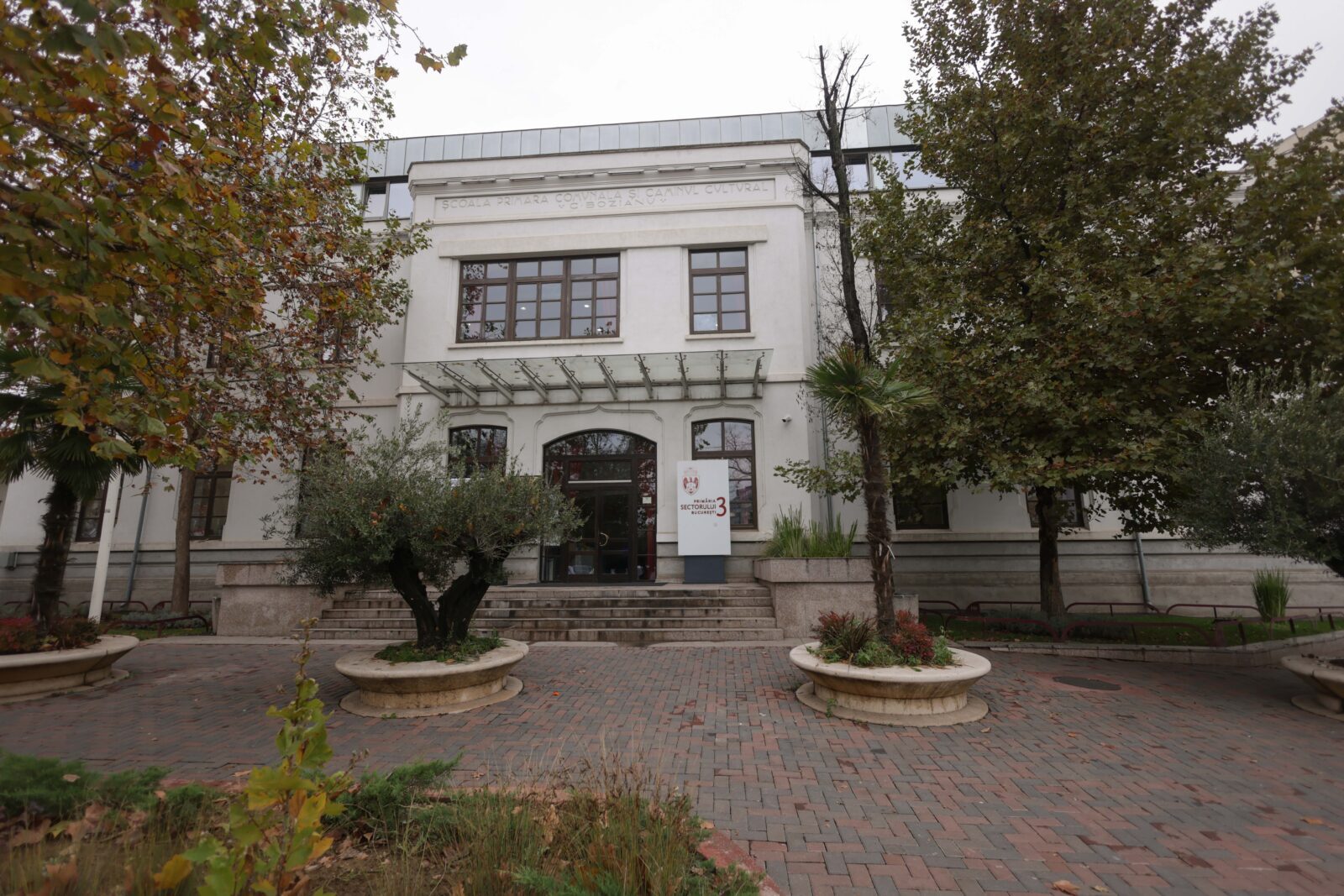 Primăria Sectorului 3 ia 68 milioane euro credit nou