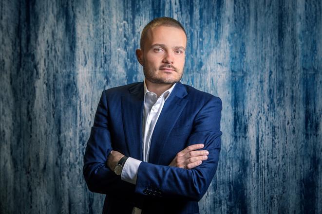 Miliardar ceh, ținta Pirelli: 14% din gigantul italian aproape la el