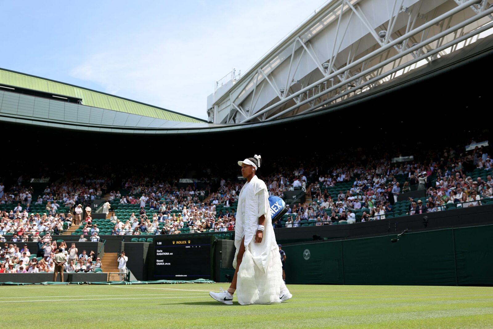 'Free-flowing' on grass at last, Osaka reaches first Wimbledon fourth round