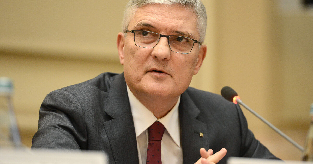 Șeful Consiliului Fiscal: Taxele, inevitabile.