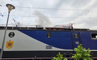 Tren Budapesta-București blocat în câmp: locomotivă defectă lângă Caracal