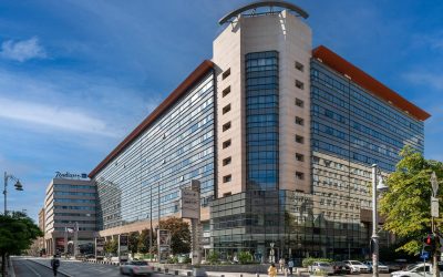 Radisson Blu București: Luxul de 5 stele, direct afară