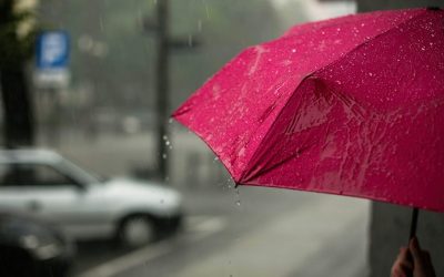 București sub cod galben de furtuni și ploi. Frigul revine