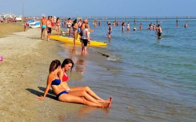 Pericol la mare! Nu intra în apă dacă ai acest semn pe piele
