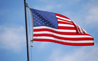 America în România: Festival de Independență cu burgeri uriași