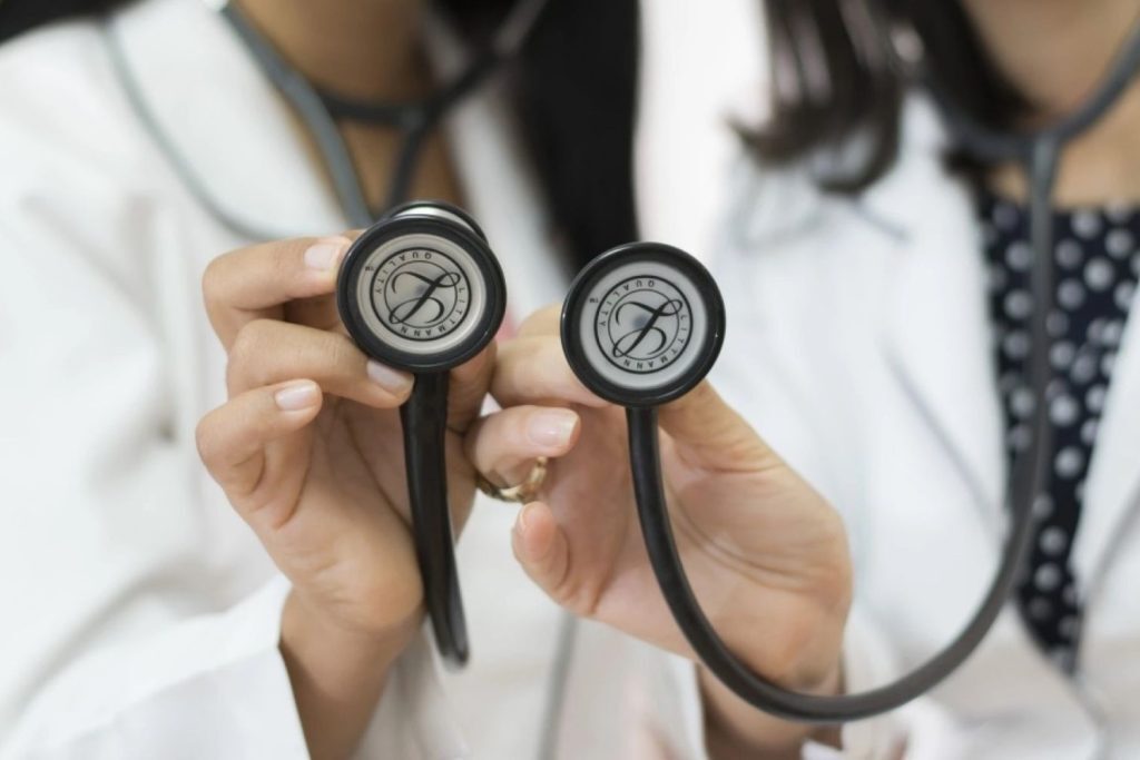 Medicii, mai mulți: 7.600 de posturi deblocate