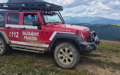 Salvare spectaculoasă: Trei tineri, luați cu elicopterul din Bucegi