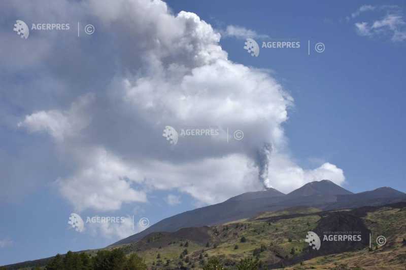 ETNA blochează zborurile din Sicilia
