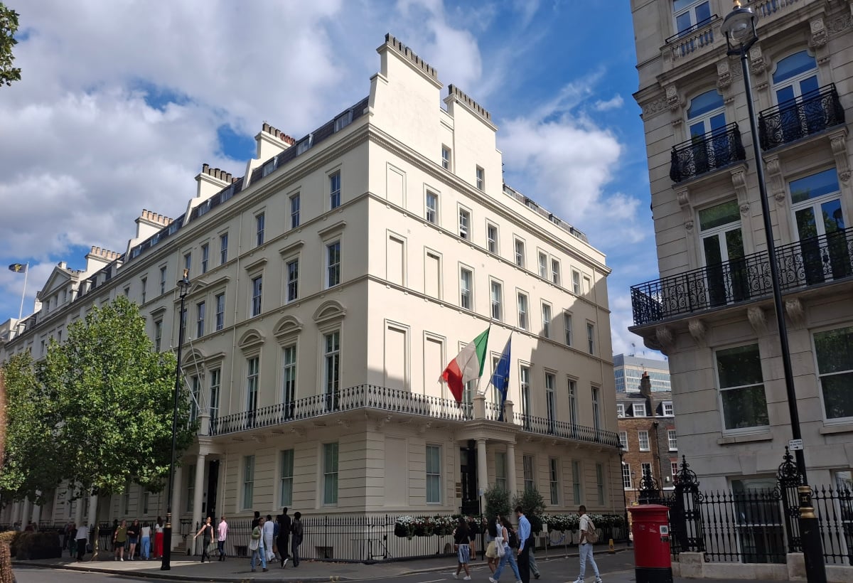 INTERNI, arhitectură efemeră la Londra