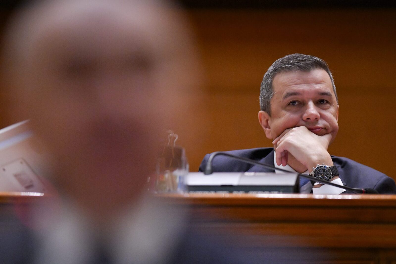 Grindeanu: Sărăcie și datorie, Bolojan acuzat de imaginea eșecului