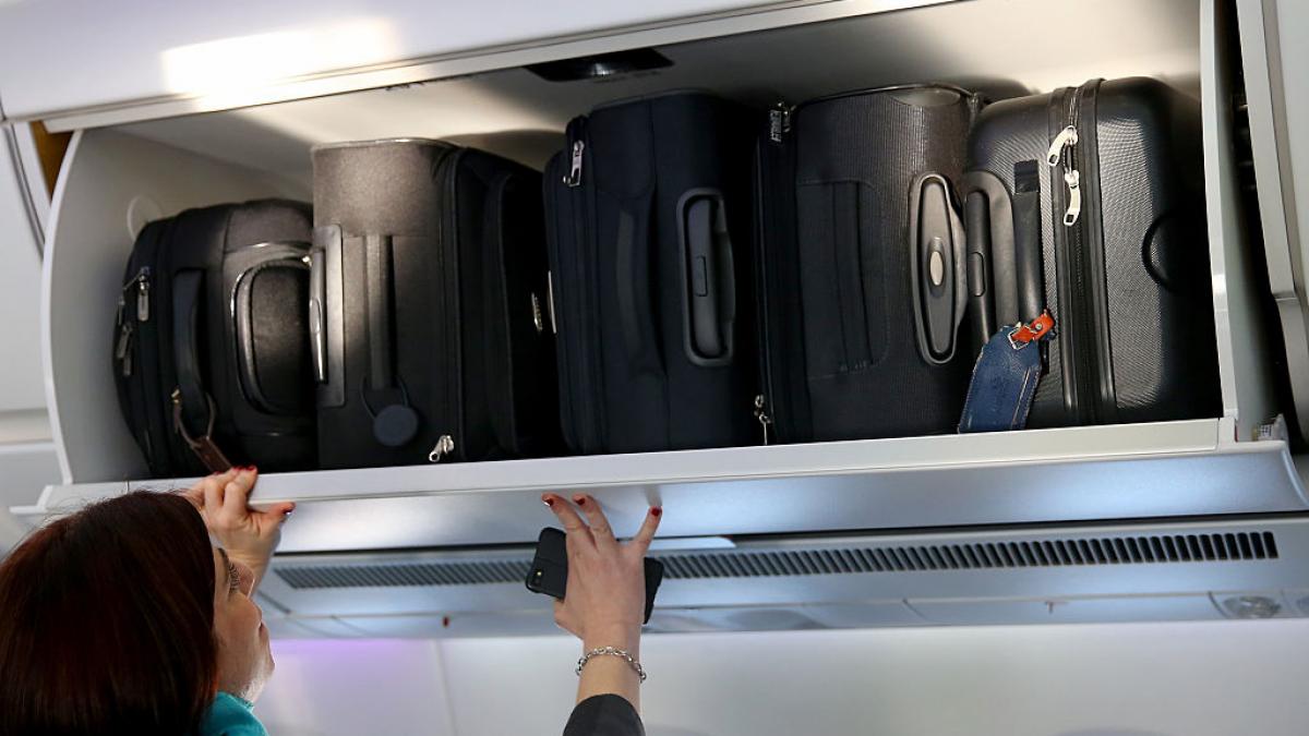 Fără taxe avion: Trucuri secrete bagaj călători experimentați
