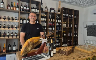 Români din Spania: Afacere de succes la Sibiu cu produse iberice