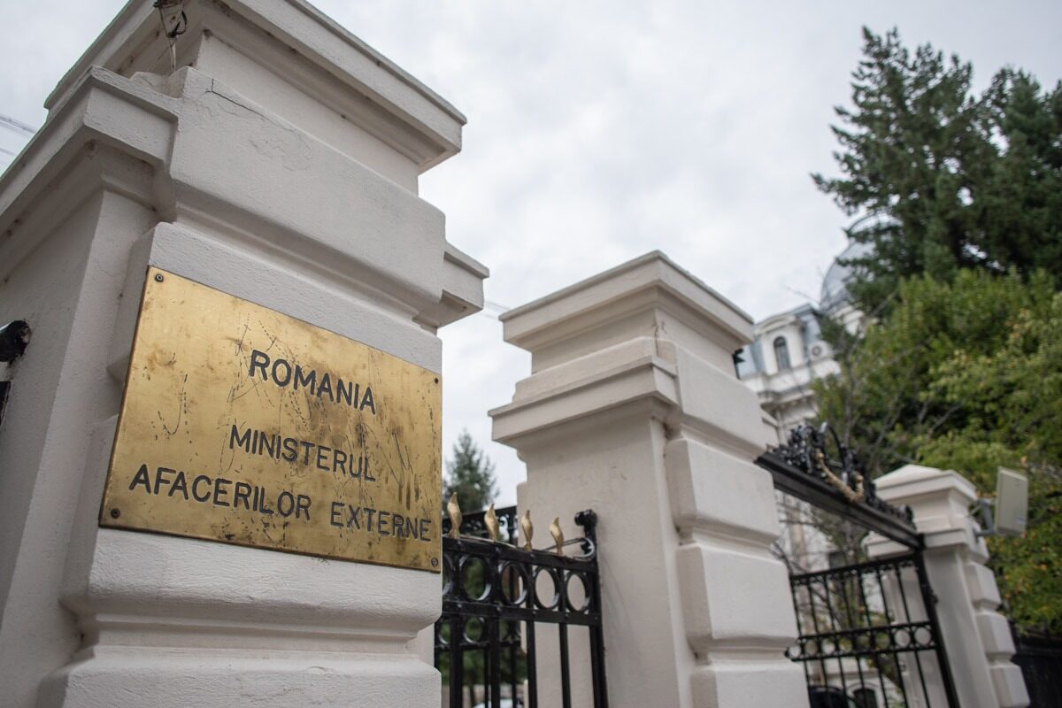 MAE: Rusia omoară civili și neagă identitatea unui vecin