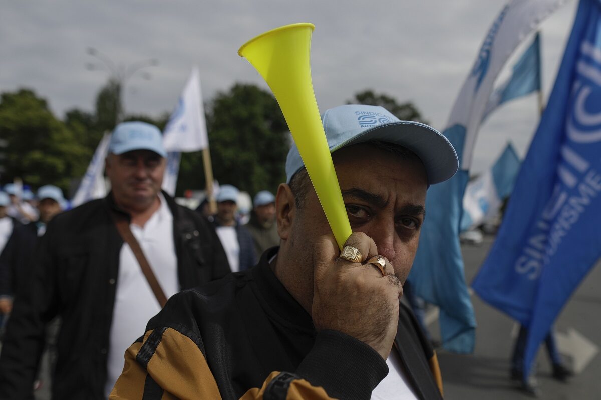 Legea salarizării: Blocaj sindical, proiect neschimbat, reformă credibilă ratată