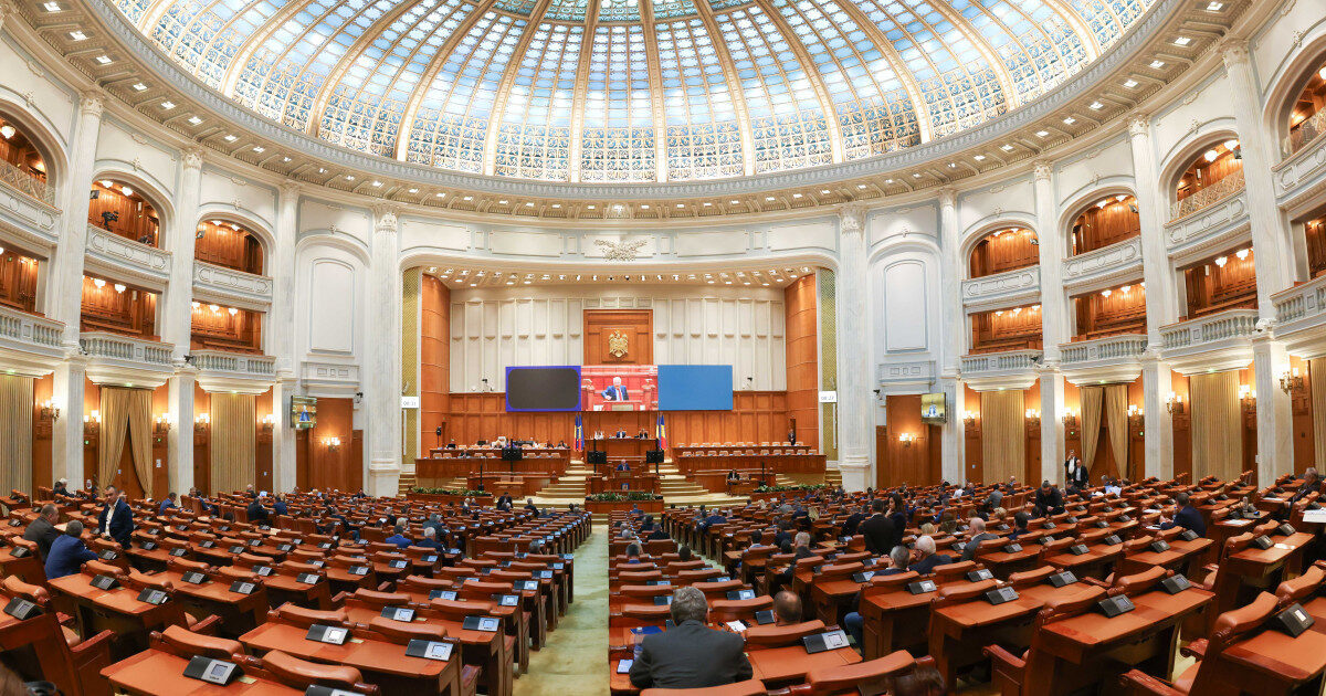 Camera Deputaților votează legea care blochează PNRR