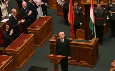 Ungaria, nou președinte: Andras Baka, ales de parlamentari