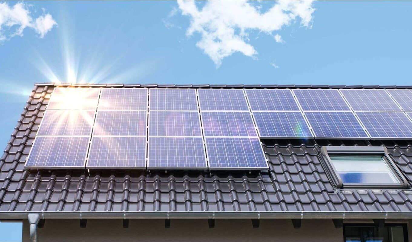 Panouri fotovoltaice: ce se întâmplă după 25 de ani