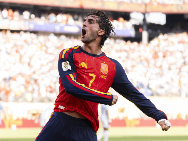 Ferran Torres, ținta Barcelonei! PSG refuză negocierile