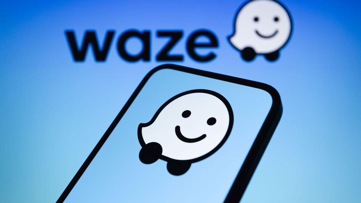 Waze pe iPhone: GPS-ul nu mai merge? Trucuri rapide