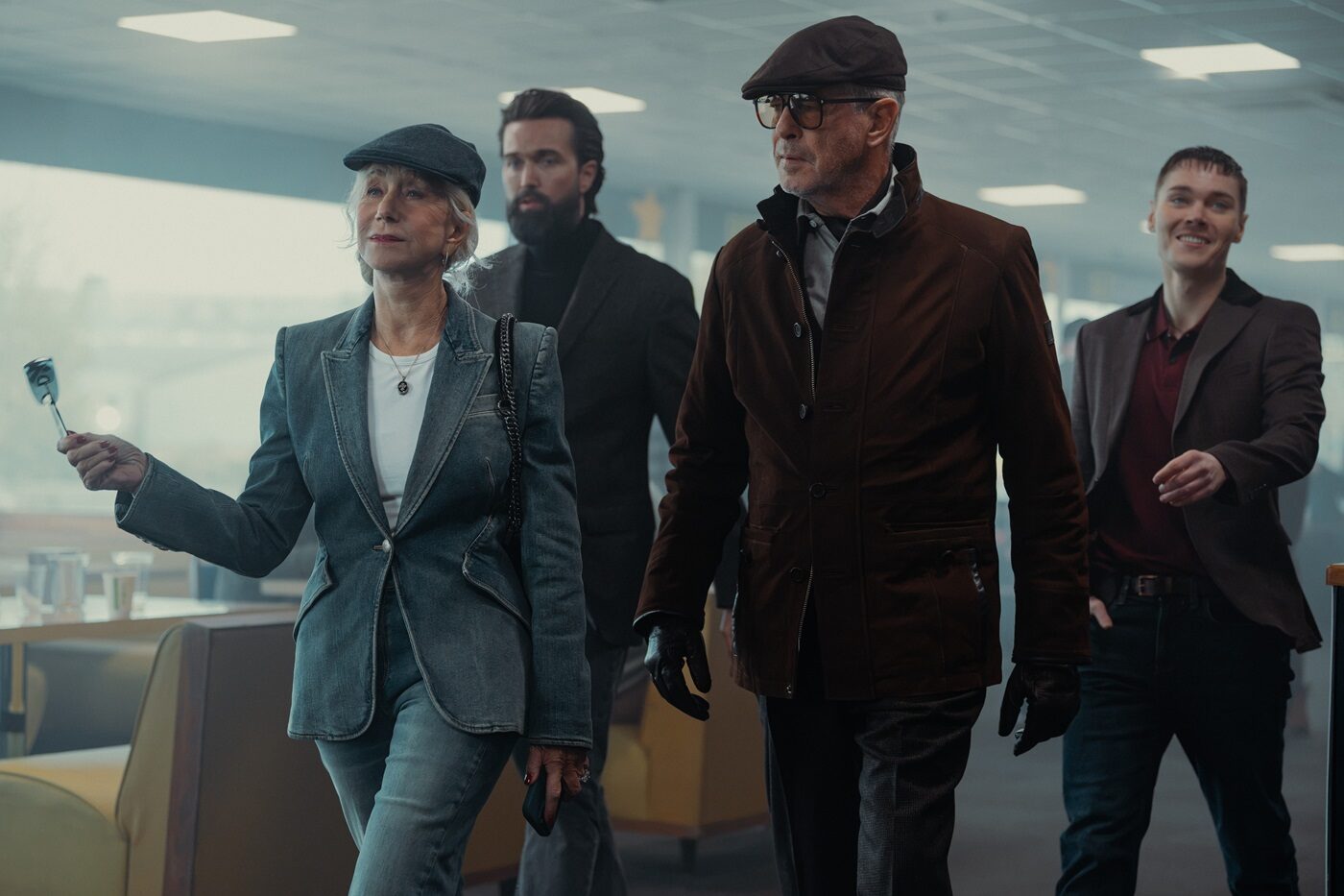 Hardy, Brosnan, Mirren, noul Război al Puterii VIDEO