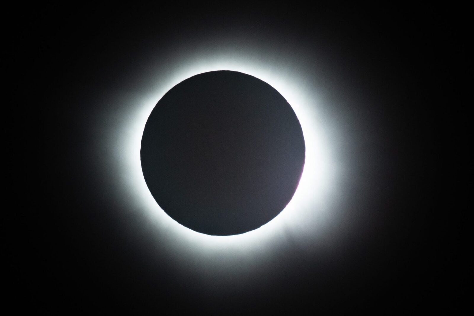 Eclipsa de Soare în România: Unde o vezi cel mai bine