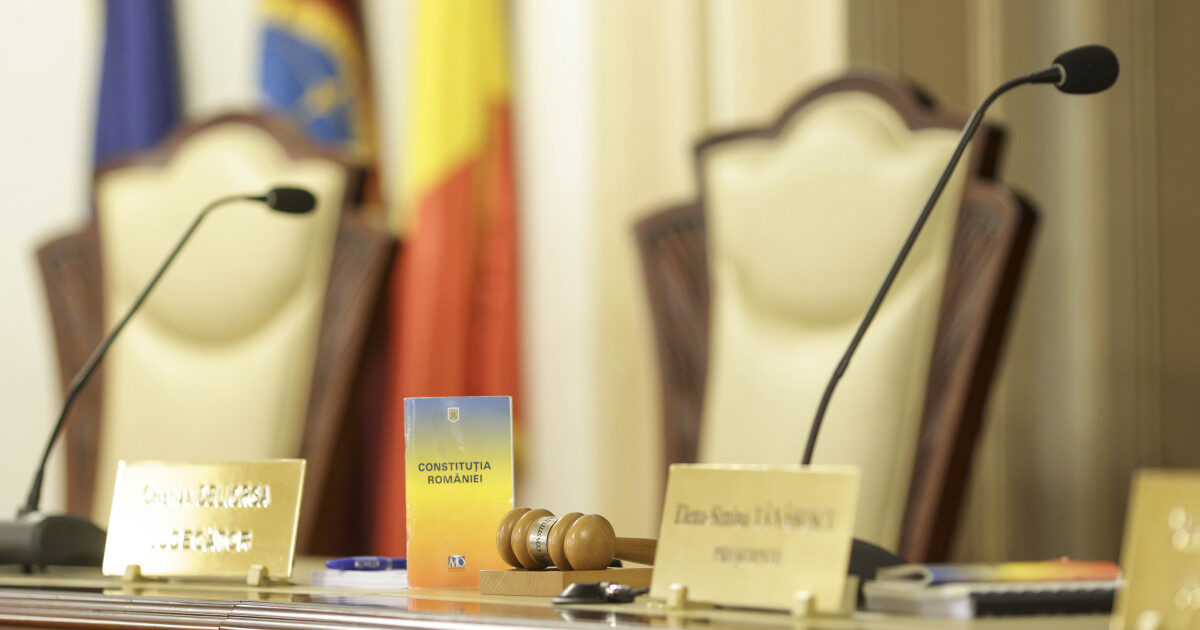 CCR cenzurează Legea ANI: Aleșii și partenerii, sub lupă